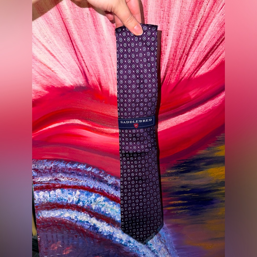 NWT Purple Patterned Saddlebred Tie